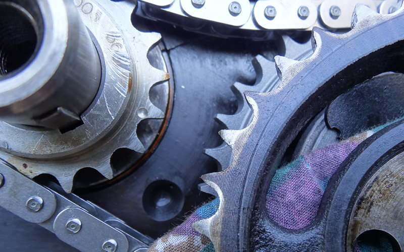Work steps and precautions in injection molding workshop
